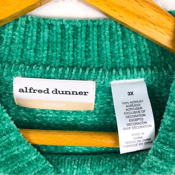 Vintage Chenille Chevron Floral Embroidered Sweater - Picture 2 of 4